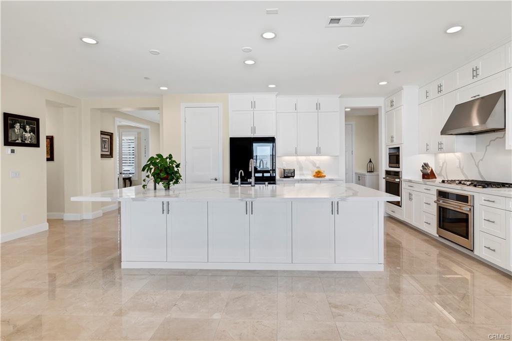 Light-filled statement kitchen at 39589 Dayspring Way